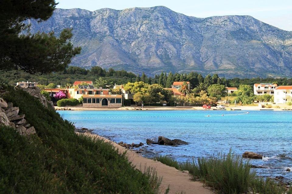 Studio Manora Sućuraj Εξωτερικό φωτογραφία